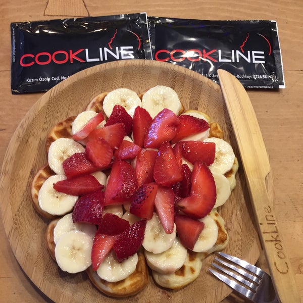 Foto tirada no(a) Cookline Pancakes por Onur G. em 5/3/2016
