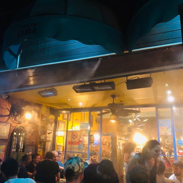 Foto diambil di Cafe De Cuba oleh AYŞE 🐝 pada 6/23/2019
