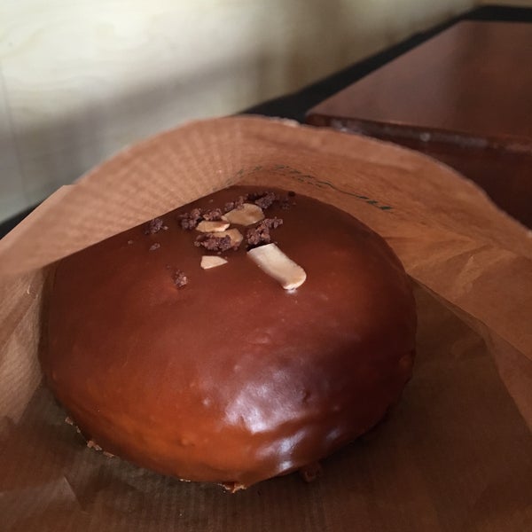We learned about this place through Instagram. We were intrigued by their weekly updates of the batches being made. It didn't disappoint! This vanilla dulce de leche donut was delicious!!