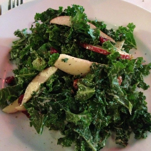 The apple kale salad was light and flavorful. The Tunisian cake is unusual-- imagine a nutty torte soaked in orange marmalade-- but still tasty. I only wish they offered whole-wheat or g-free pasta.