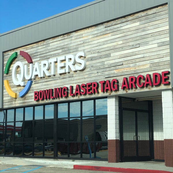 Quarters Bowling Alley in Baton Rouge