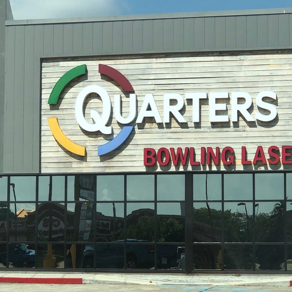 Quarters Bowling Alley in Baton Rouge