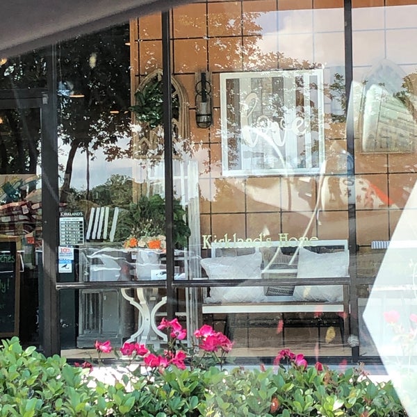 Kirkland S Furniture Home Store In Mid City South