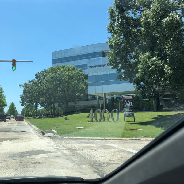 Looking for a bank in Baton Rouge, LA? The Airline branch is located at the intersection of Coursey Boulevard and Cedarcrest Avenue, 