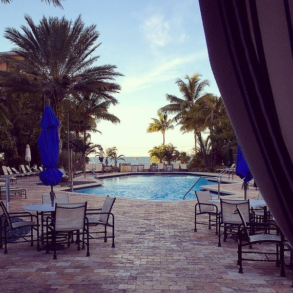 Foto diambil di Key West Marriott Beachside Hotel oleh Ginger Bobo S. pada 2/27/2016