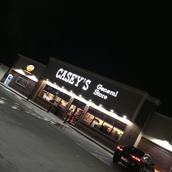 6/22/2014にVisuaLStimuluS A.がCasey&#39;s General Storeで撮った写真