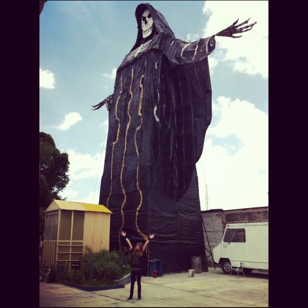 Templo De La Santa Muerte Fuentes del Valle, México Templo De La Santa Muerte Fuentes del Valle, México