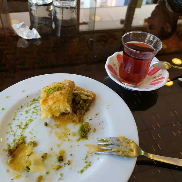 3/11/2020にMert K.がNalia Karadeniz Mutfağı Bostancıで撮った写真