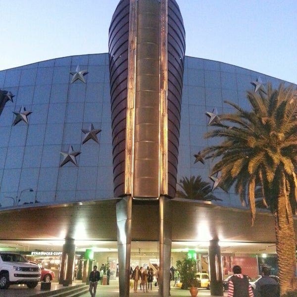 Foto tirada no(a) Mendoza Plaza Shopping por Emilce S. em 8/26/2013