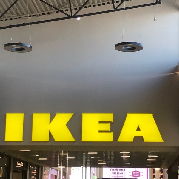 Foto tirada no(a) IKEA por Hella P. em 8/16/2020