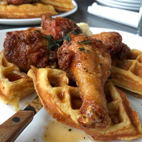 the walrus oyster & ale house reservations