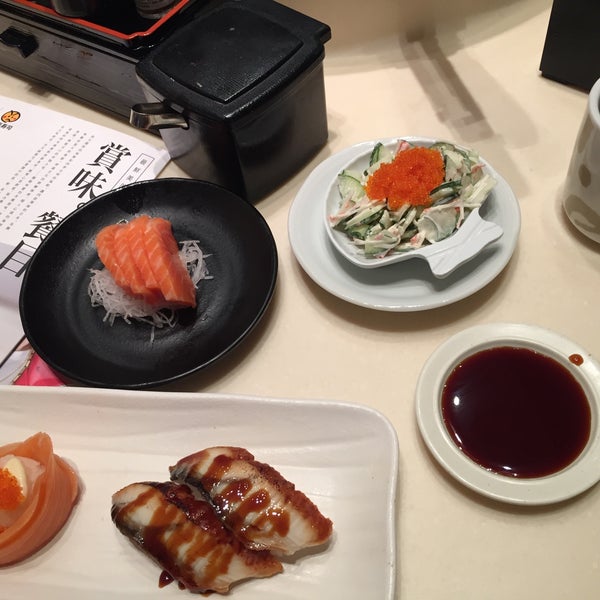 Photo taken at Genki Sushi by Dasha S. on 10/13/2015