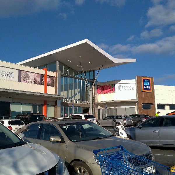 Hallett Cove Shopping Centre 246 Lonsdale Road
