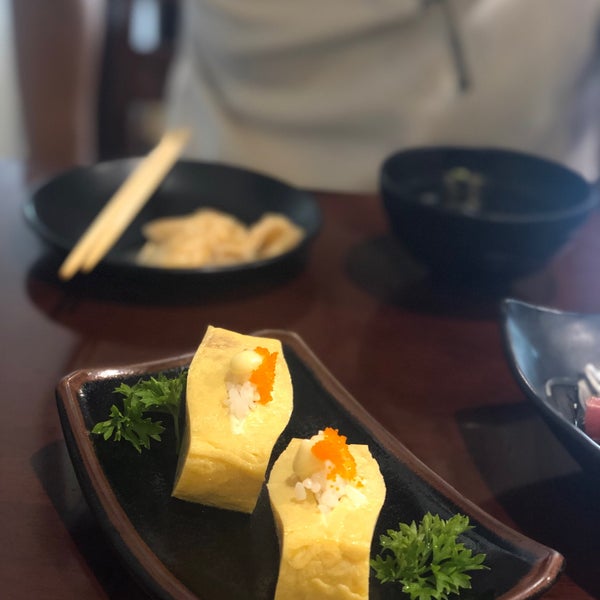 Шире хари суши. Суши хари. Суши yoshi красноярск. Премиальный суши бар. Сыр для суши.