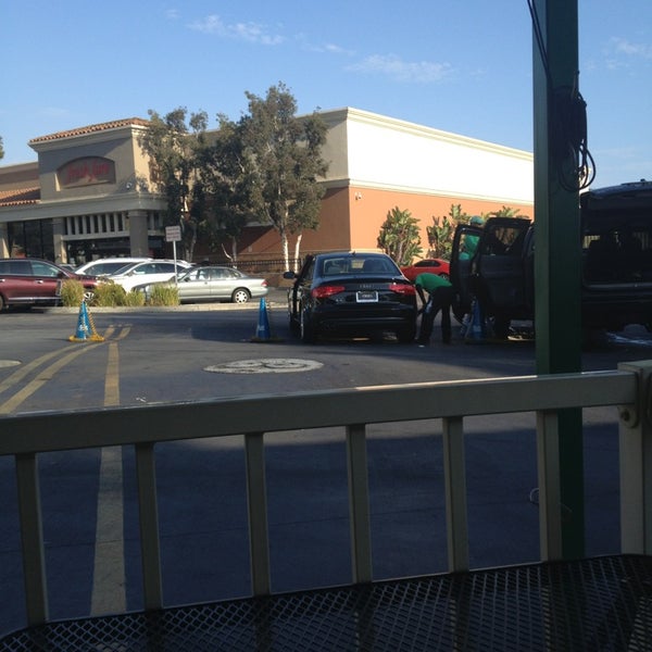 Pacific Palisades Car Wash Pacific Palisades, CA