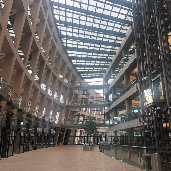 Photo taken at Salt Lake City Public Library by Kyle A. on 4/12/2019