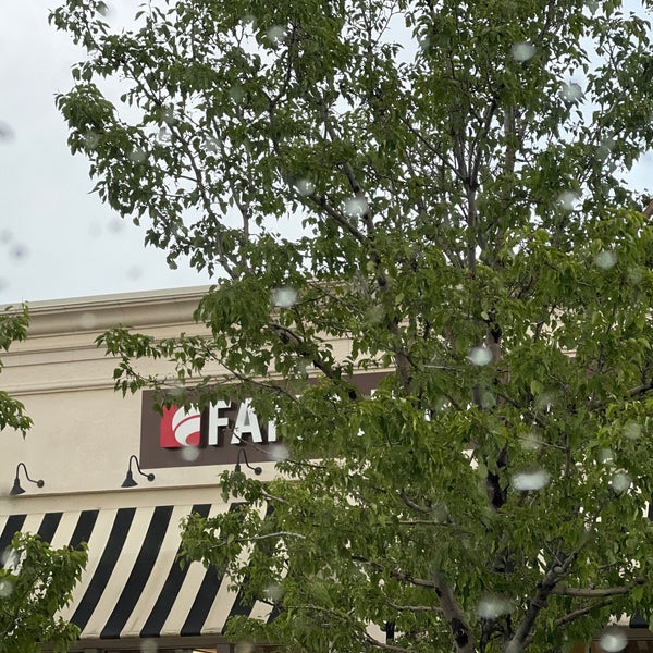 Farmington famous footwear best sale