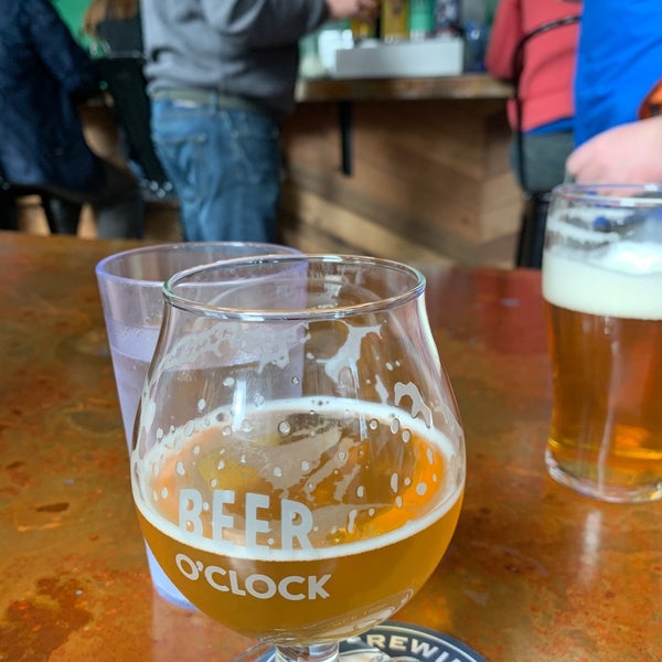 4/6/2019 tarihinde Shannon T.ziyaretçi tarafından Beer O&#39;Clock'de çekilen fotoğraf