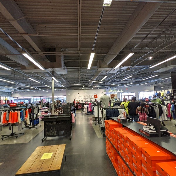 Nike Factory Store - Sporting Goods Shop in Tejon Ranch