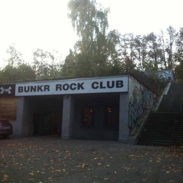 Bunkr is. Bunkr is