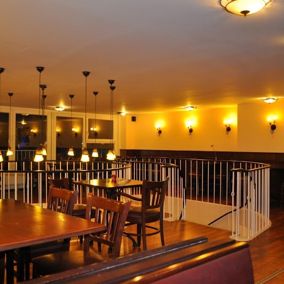 3/29/2015にAmadeus Café Restaurant BarがAmadeus Café Restaurant Barで撮った写真