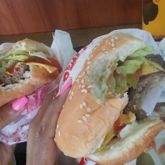 Burger King Fast Food Restaurant in Santo Domingo Este