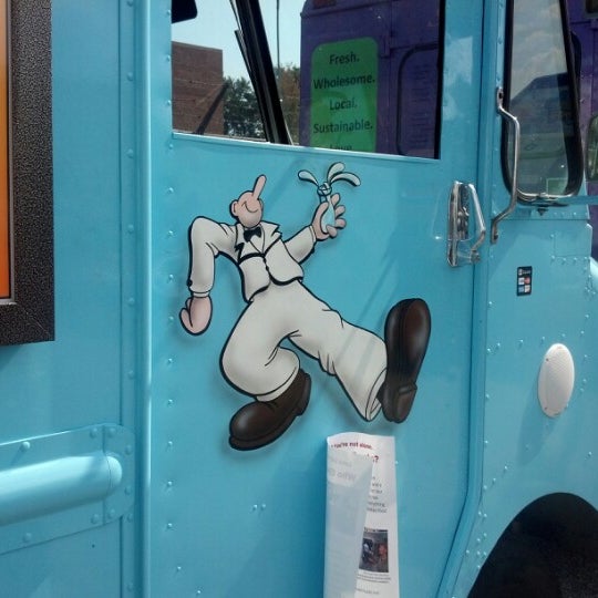 9/22/2012にRichard M.がCaptain Cookie and the Milk Manで撮った写真