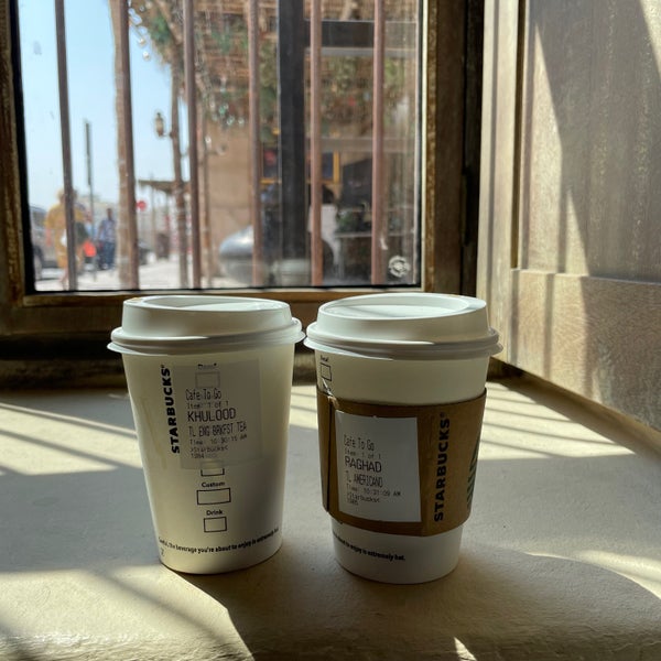 Das Foto wurde bei Starbucks von رغـد.؏ am 3/3/2023 aufgenommen