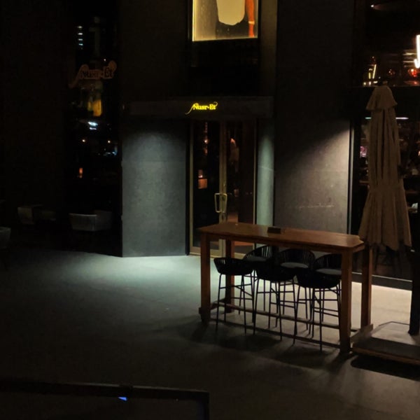 รูปภาพถ่ายที่ Nusr-Et Steakhouse โดย Momo เมื่อ 9/16/2022