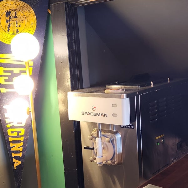 Apothecary Ale House & Café Downtown 227 Chestnut St