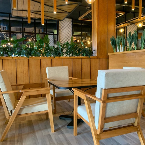 Panorama: Hutorok, restaurant, Omsk, bulvar Arkhitektorov, 14к3 - Yandex Maps