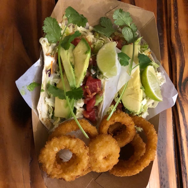 Tasty and hearty fish tacos, onion rings were great too. A little expensive for the setting, but expected for Hawaii. Fun local spot and grab a bite for sure.