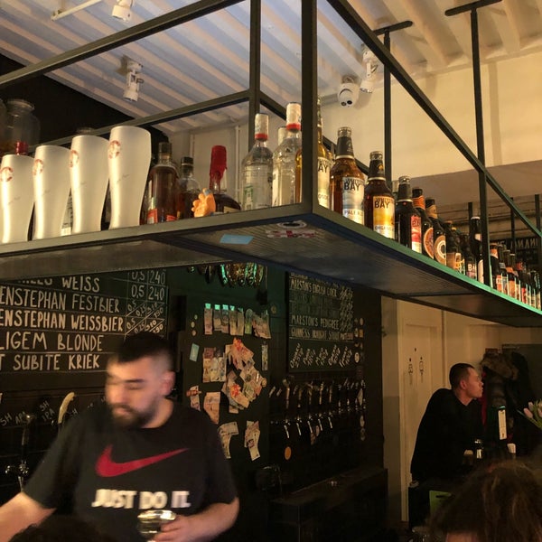 Iggy pub. Iggy pub