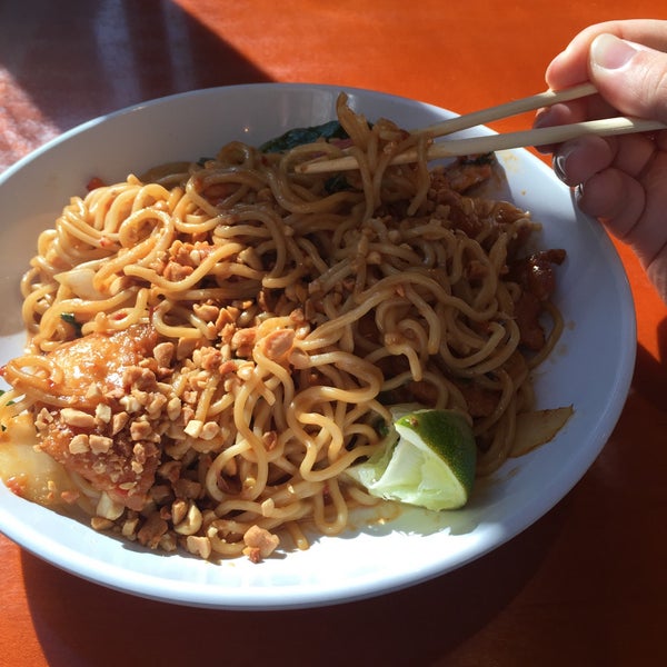 Bangkok blazing noodles were good, had a good kick and really nice flavor with the lime juice