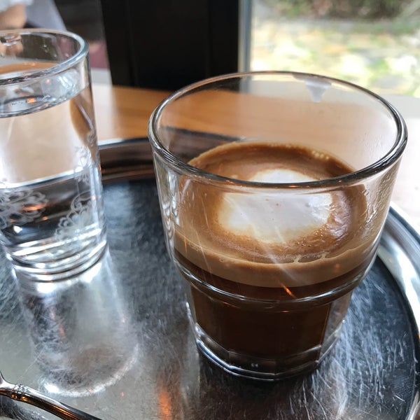 3/29/2018 tarihinde Ali K.ziyaretçi tarafından Tabure Coffee'de çekilen fotoğraf