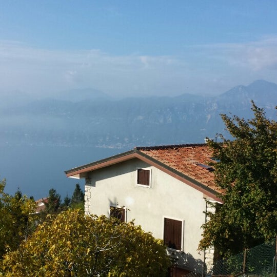 10/26/2013 tarihinde Ornella C.ziyaretçi tarafından San Zeno di Montagna'de çekilen fotoğraf