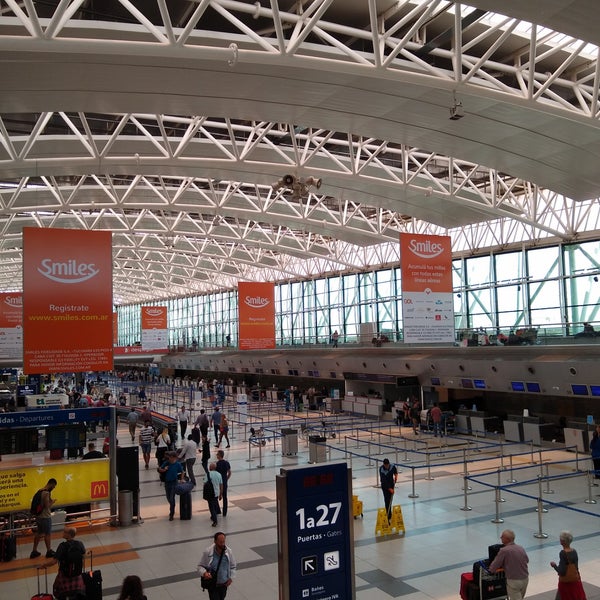 Das Foto wurde bei Aeropuerto Internacional de Ezeiza - Ministro Pistarini (EZE) von Gabriel P. am 11/14/2019 aufgenommen
