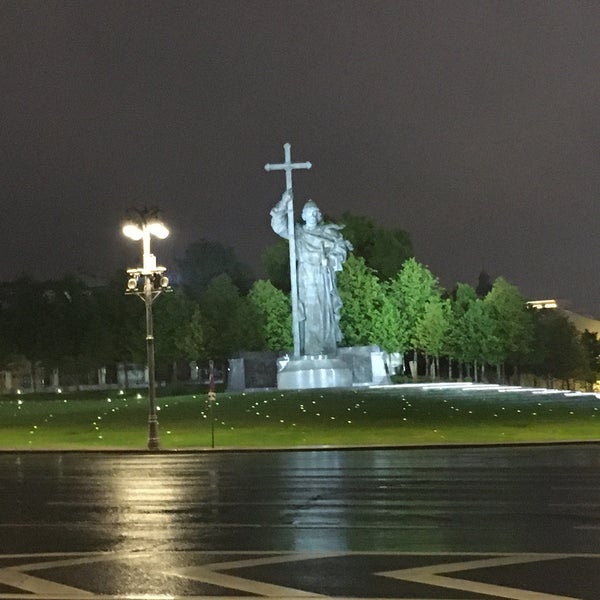 Памятник князю владимиру в лондоне