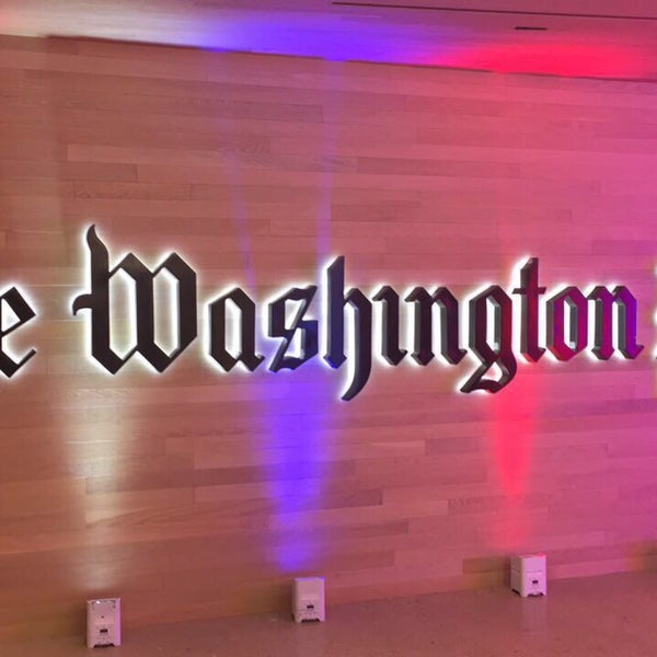 Foto tirada no(a) The Washington Post por Jennifer H. em 11/9/2016