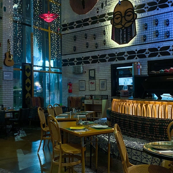 Das Foto wurde bei Bohoo Restaurant &amp; Cafe von TALAL ☆ am 10/1/2023 aufgenommen