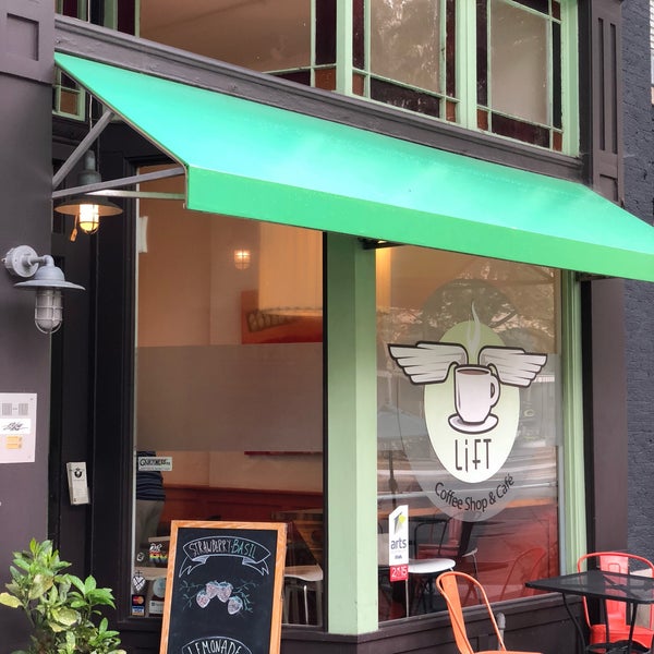 7/28/2018にJay S.がLift Coffee Shop &amp; Caféで撮った写真