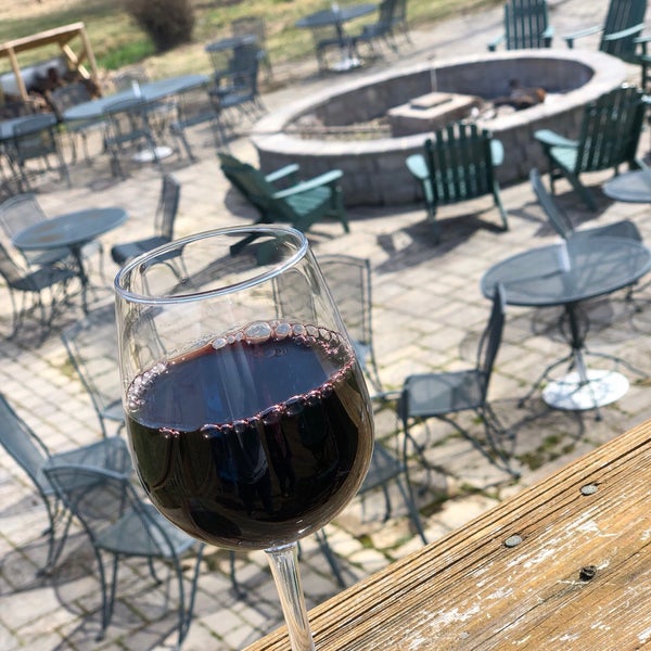 Photo taken at Hiddencroft Vineyards by Jay S. on 4/13/2019