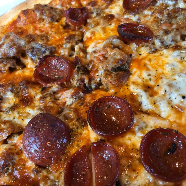 Matchbox Vintage Pizza Bistro 5 tips from 324 visitors