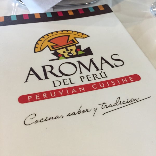 Снимок сделан в Aromas del Peru Restaurant пользователем Guilherme 梅. 7/23/2015
