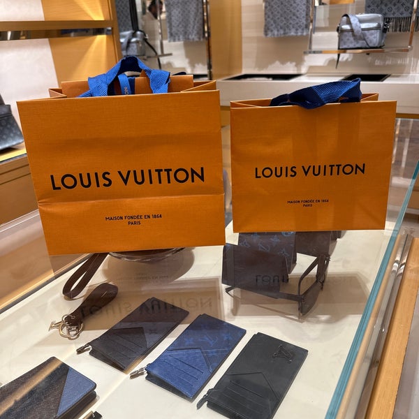 Louis Vuitton - Shepherd's Bush - 56 tips