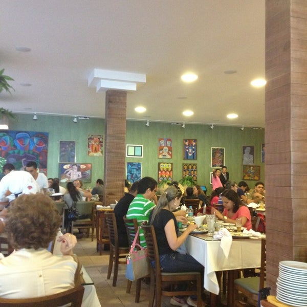 Photo prise au Restaurante Maracangalha par Leda Cristine M. le6/9/2013