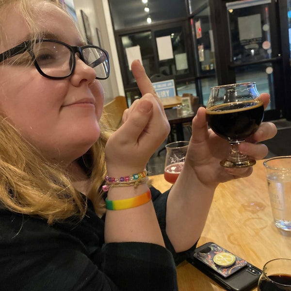 Photo taken at Upland Brewing Company Tasting Room by Melissa B. on 10/31/2021
