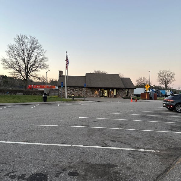Willington Rest Area (Eastbound) Town of Willington, CT