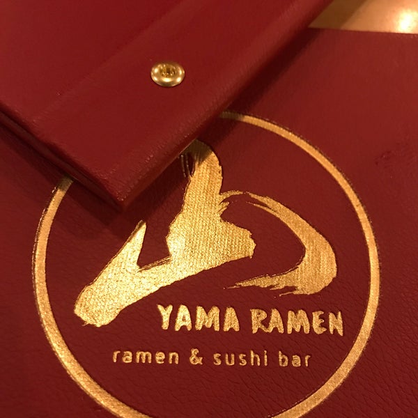 Foto diambil di Yama Ramen oleh Siobhán pada 12/1/2018
