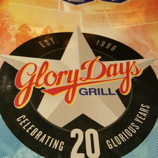 Foto tirada no(a) Glory Days Grill por Carlos H. em 9/19/2016